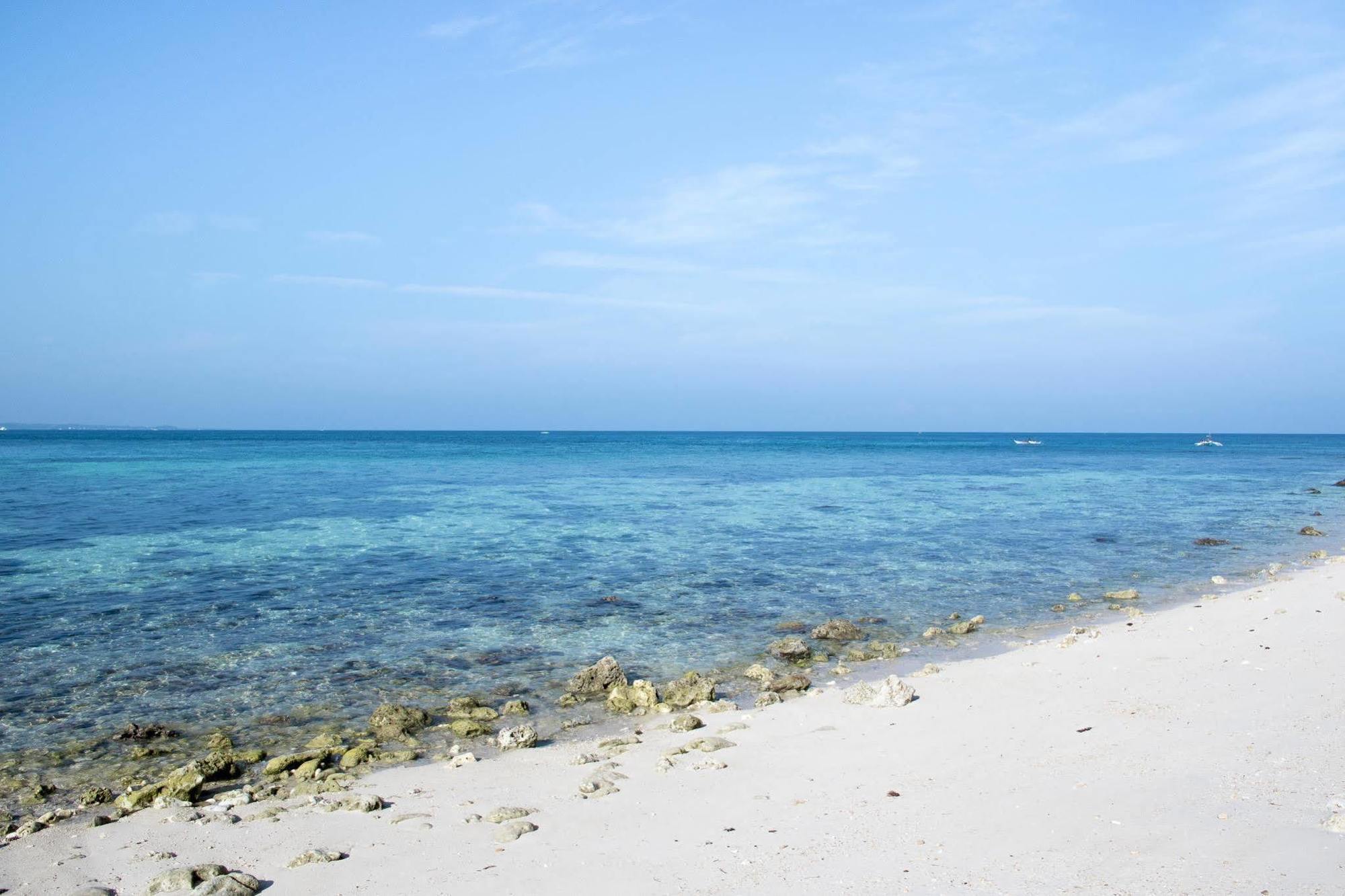 Blanco Beach Resort Malapascua Экстерьер фото